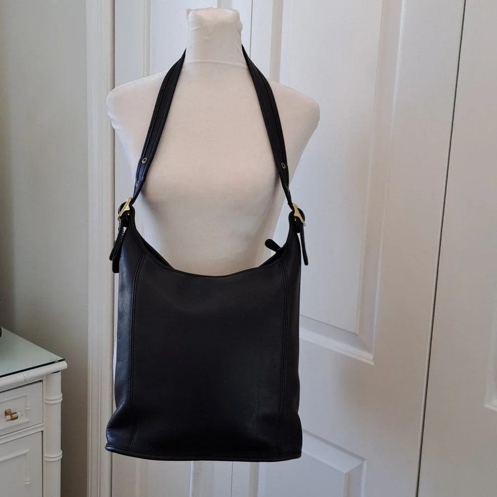 Coach‎ Womens Vintage 2000's Legacy Slim Duffle Sac Black Leather Tote 9060 Bag